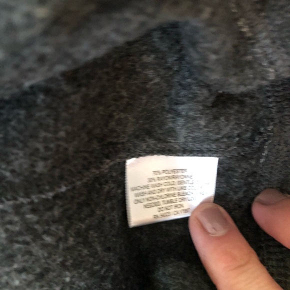 Old Navy XL Grey Cowal Neck Fleece Shirt - Picture 4 of 5